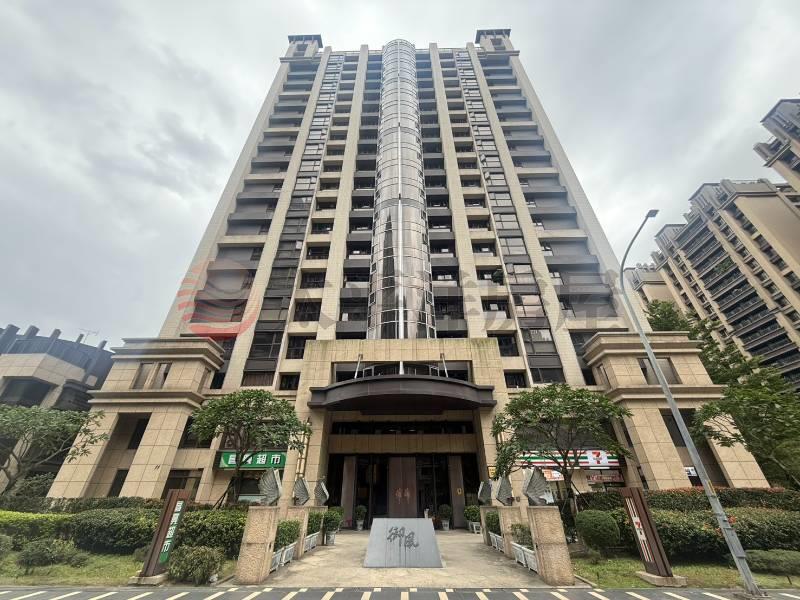 泰山買房賣屋明日美麗景觀兩房車,新北市泰山區信華六街