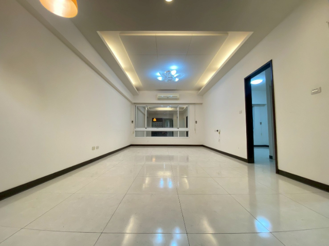 泰山買房賣屋十八甲正中心三房車,新北市泰山區仁愛路