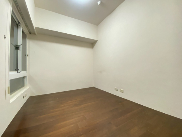 泰山買房賣屋十八甲正中心三房車,新北市泰山區仁愛路