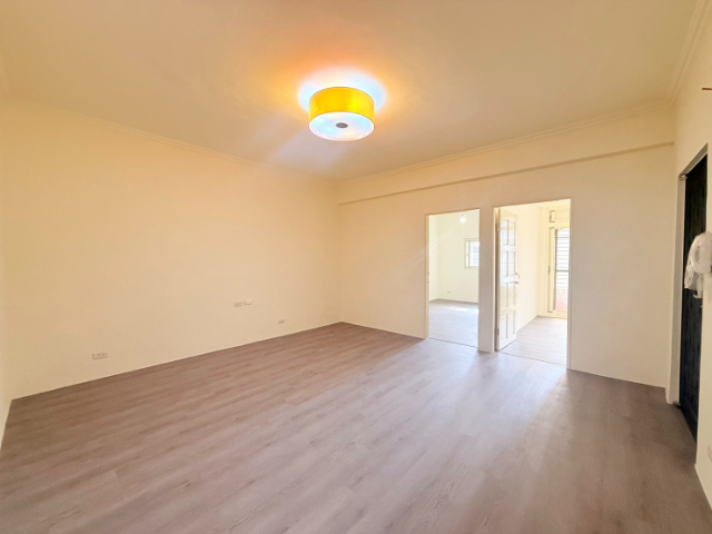 五股買房賣屋德音國小旁陽光大三房,新北市五股區自強路