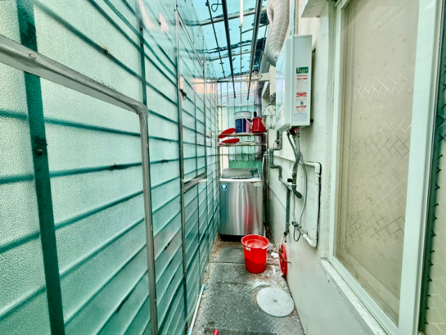 泰山買房賣屋邊間採光機能佳美寓,新北市泰山區明志路二段