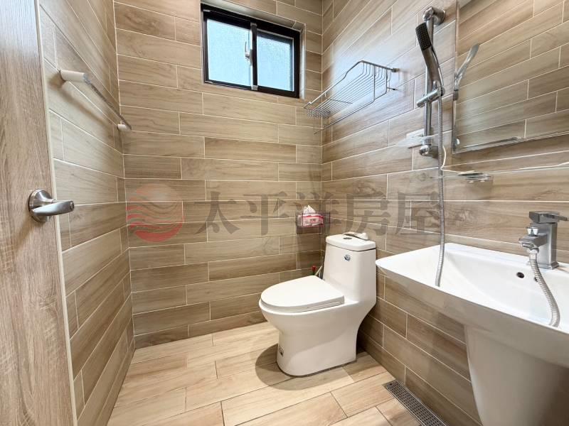 五股買房賣屋稀有挑高氣派美裝潢透天,新北市五股區中興路二段