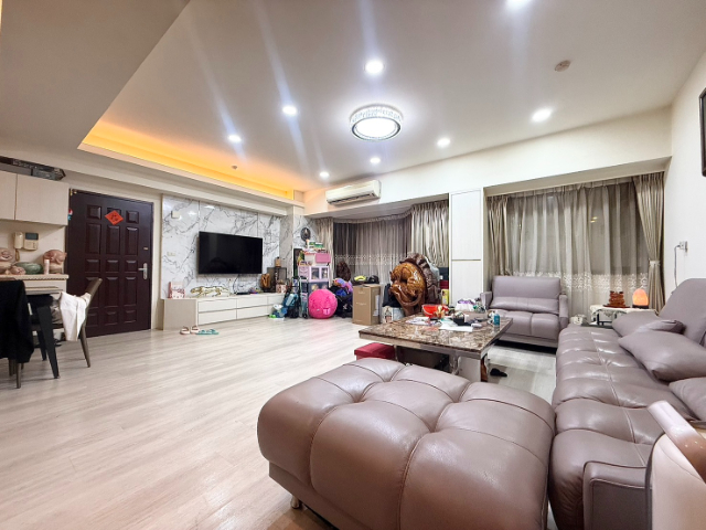 泰山買房賣屋羅浮美裝四房車,新北市泰山區仁愛路