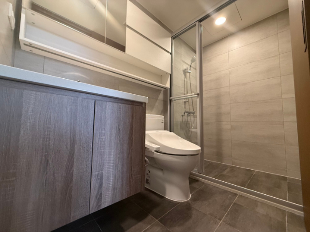 泰山買房賣屋新潤A5高樓美妝三房車,新北市泰山區莊泰路