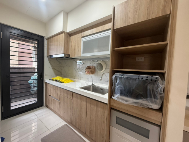 泰山買房賣屋新潤A5高樓美妝三房車,新北市泰山區莊泰路