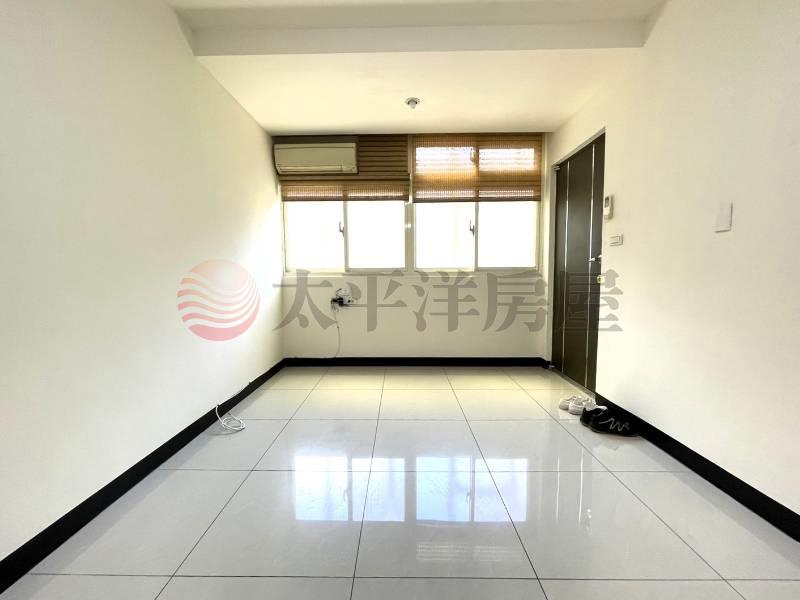 泰山買房賣屋中央獨享邊間方正兩房,新北市泰山區中央路