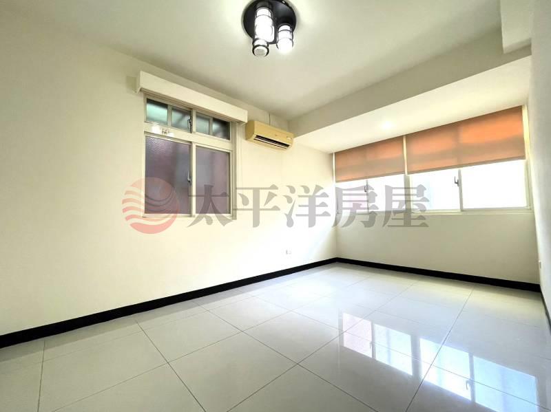 泰山買房賣屋中央獨享邊間方正兩房,新北市泰山區中央路