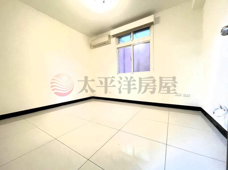 泰山買房賣屋中央獨享邊間方正兩房,新北市泰山區中央路