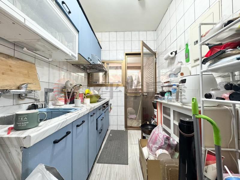 泰山買房賣屋麗緻漂亮大三房車,新北市五股區自強路