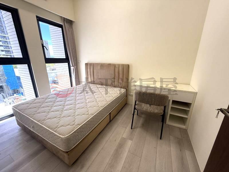 五股買房賣屋新屋春城家稀有邊間美屋,新北市五股區新城六路