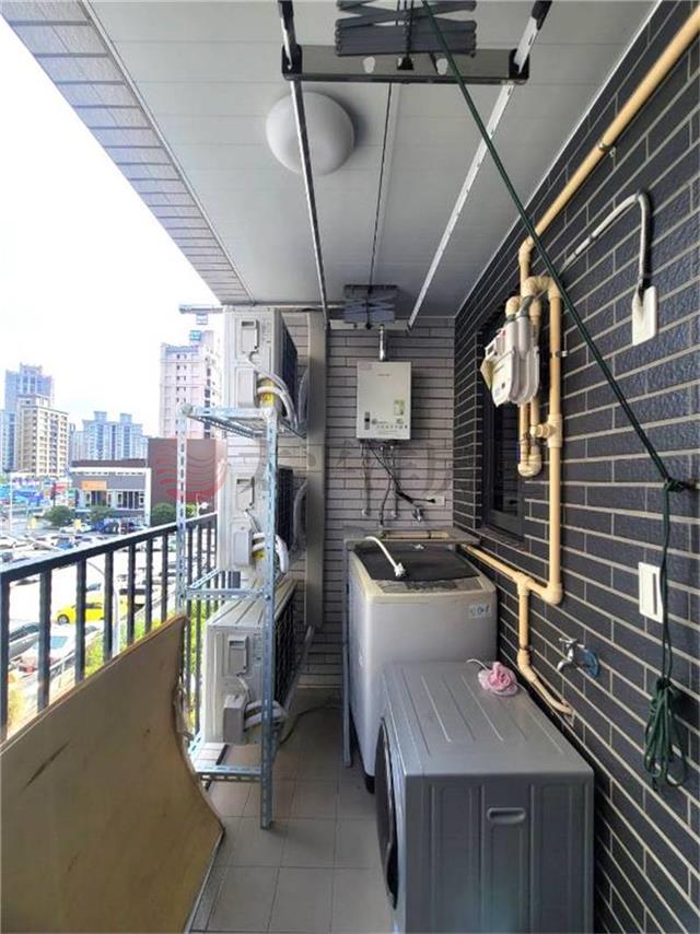 五股買房賣屋新屋春城家稀有邊間美屋,新北市五股區新城六路