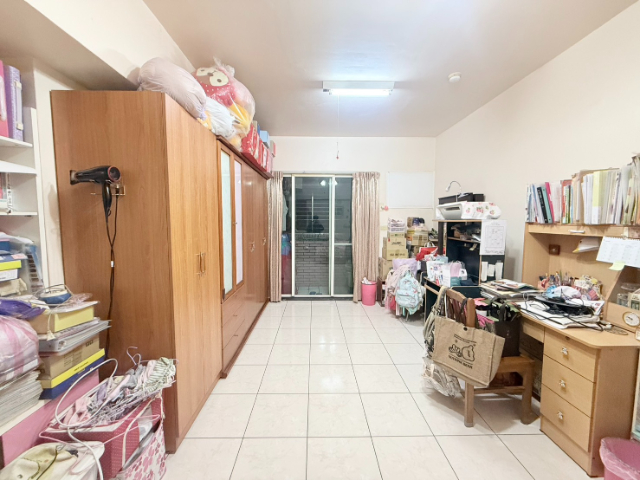 五股買房賣屋新蘆洲大空間電梯五房車,新北市五股區天乙路