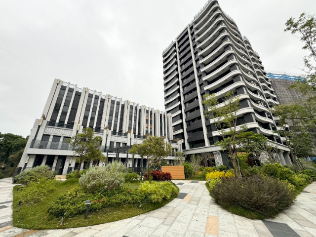 五股買房賣屋伴月灣全新景觀二房車,新北市五股區成洲七路