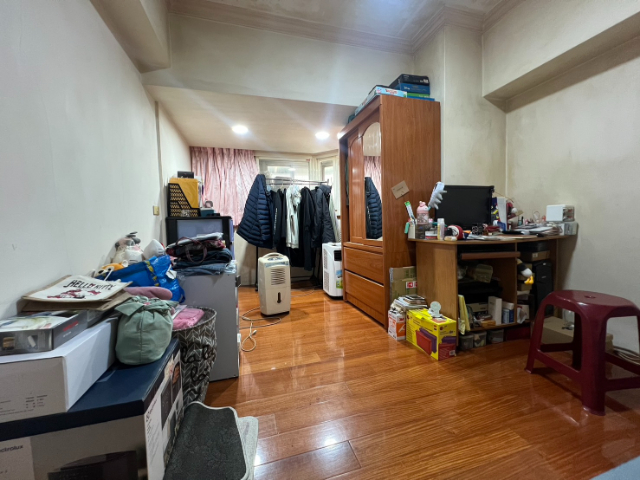 五股買房賣屋低公設稀有釋出三房,新北市五股區成泰路四段