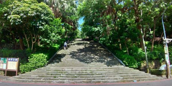 ⭐泰山買房賣屋低公設電梯儒林三房車,新北市泰山區明志路一段