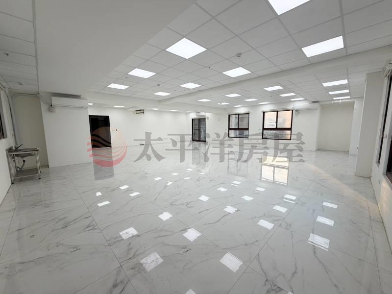 泰山買房賣屋九揚首選近捷運四車位廠辦,新北市泰山區明志路三段