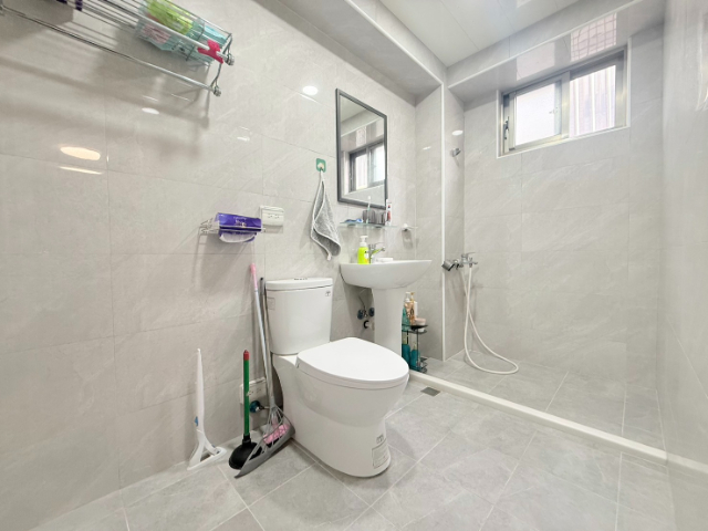 五股買房賣屋總統級豪華大戶,新北市五股區西雲路