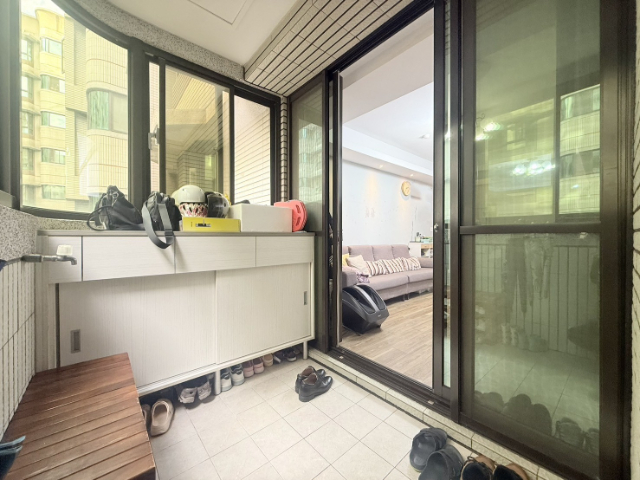 泰山買房賣屋十八甲京城御邸大三房,新北市泰山區仁義路