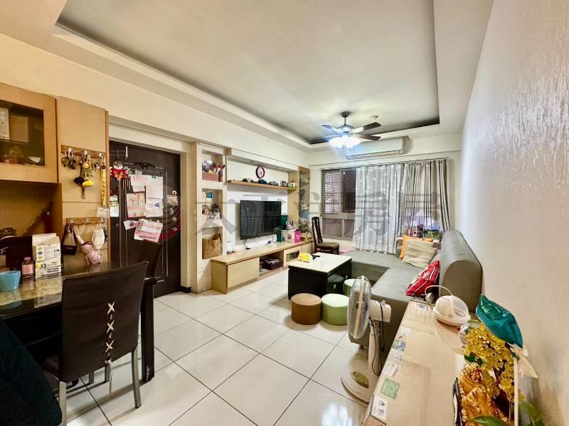 五股買房賣屋獨家坎城假期三房,新北市五股區成泰路一段