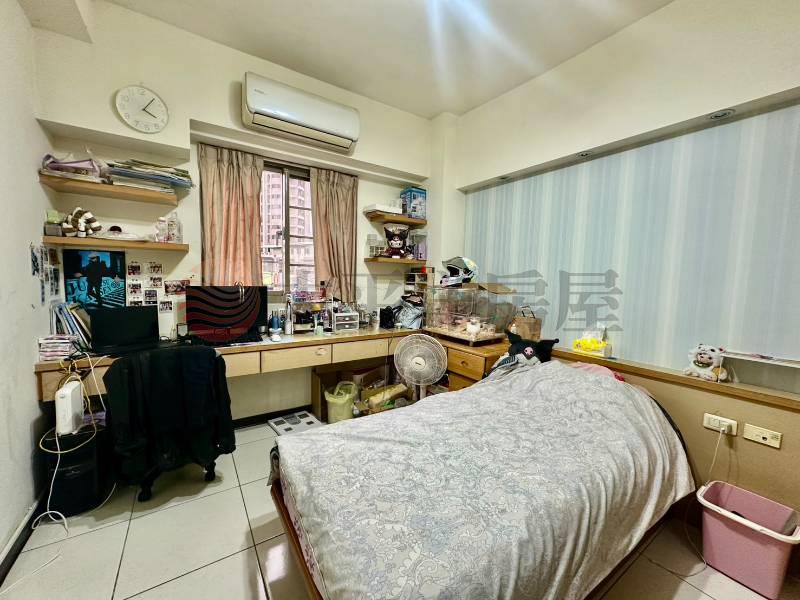 五股買房賣屋獨家坎城假期三房,新北市五股區成泰路一段