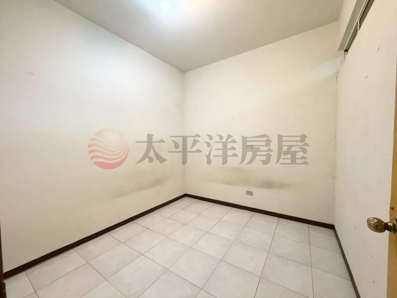 ☀泰山買房賣屋泰林使用大空間1+2金店面,新北市泰山區泰林路二段