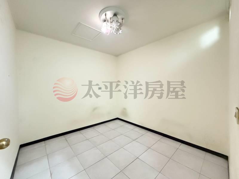 ☀泰山買房賣屋泰林使用大空間1+2金店面,新北市泰山區泰林路二段