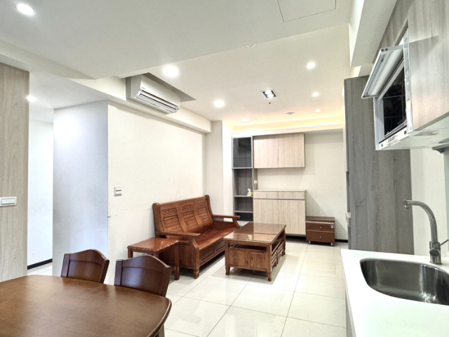 泰山買房賣屋華亞新潤高樓層三房車,桃園市龜山區華亞三路