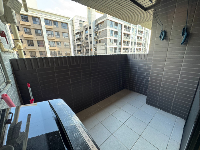 泰山買房賣屋華亞新潤高樓層三房車,桃園市龜山區華亞三路