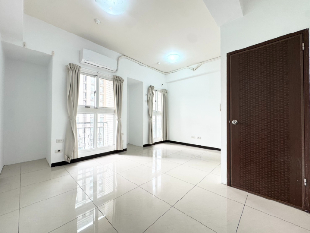 五股買房賣屋洲子洋小資可塑兩房車,新北市五股區芳洲八路