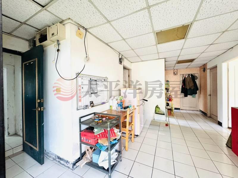 泰山買房賣屋信義安和捷運公寓頂佳屋,台北市大安區敦化南路二段