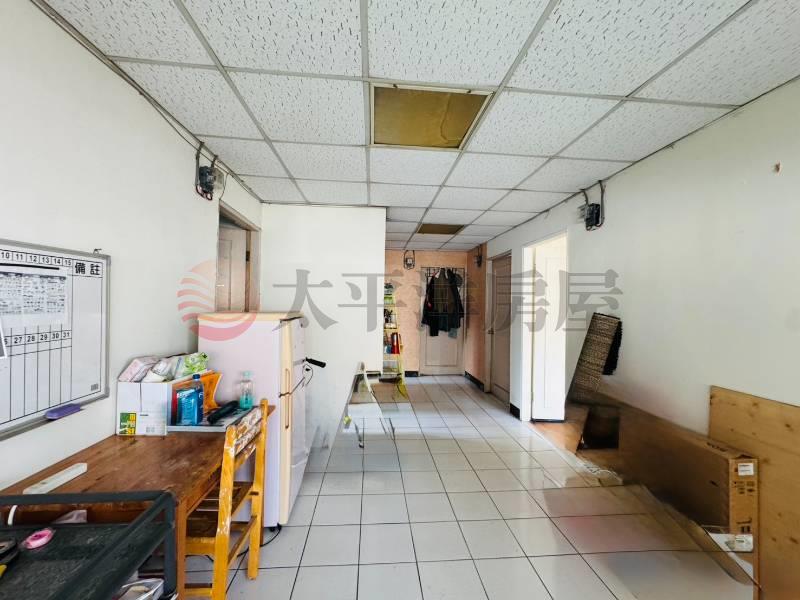 泰山買房賣屋信義安和捷運公寓頂佳屋,台北市大安區敦化南路二段