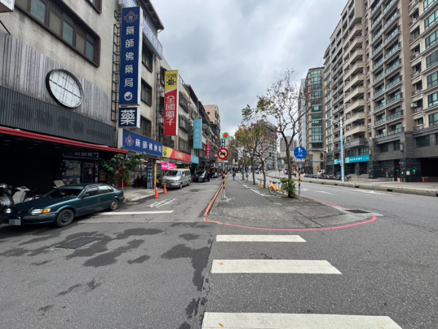 泰山買房賣屋機能豐富低樓層美寓,新北市新莊區中正路