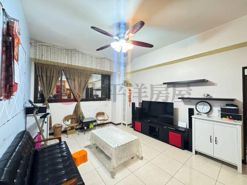 泰山買房賣屋次頂樓學區金典四房車,新北市泰山區明志路二段