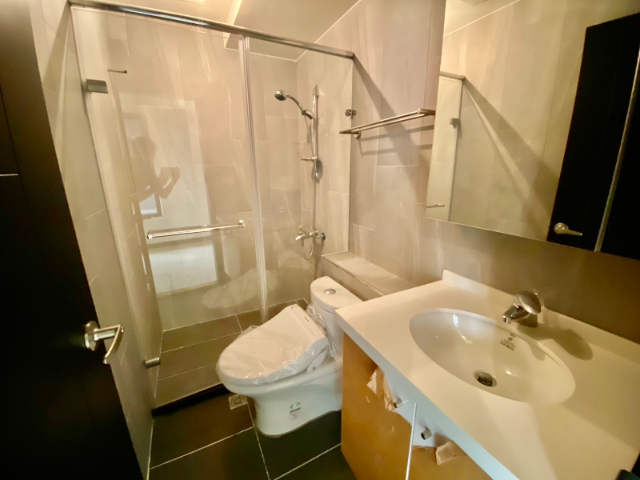 五股買房賣屋五股天空美景三房車,新北市五股區新五路二段