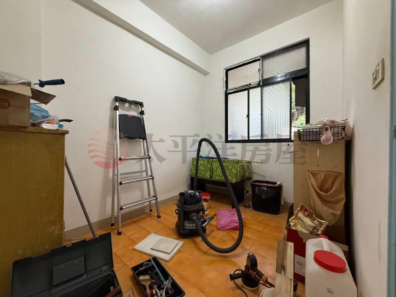 泰山買房賣屋明志國小旁方正三房,新北市泰山區明志路二段