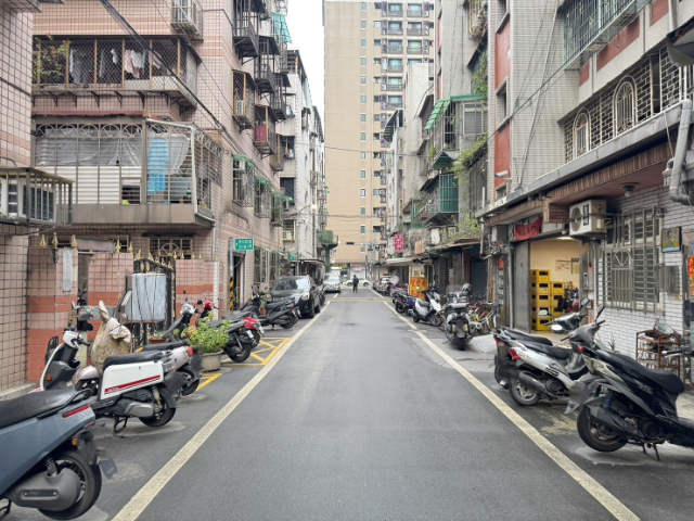 泰山買房賣屋民安商業用壹樓,新北市新莊區民安西路