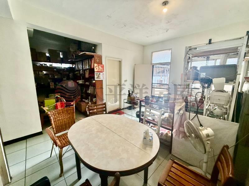 泰山買房賣屋十八甲旁邊間大坪數美寓,新北市泰山區明志路一段