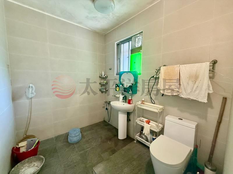 泰山買房賣屋十八甲旁邊間大坪數美寓,新北市泰山區明志路一段