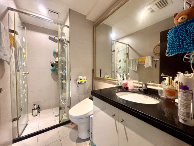 五股買房賣屋伯爵小資兩房平車,新北市五股區芳洲七路