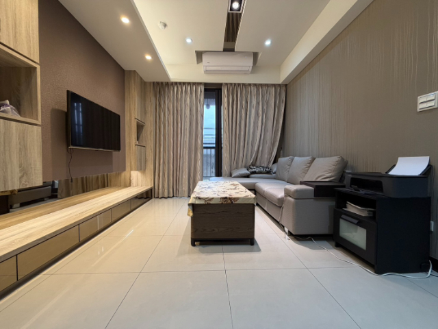 五股買房賣屋精緻美裝9年屋大2房,新北市五股區成泰路一段