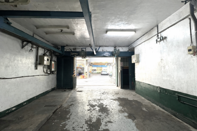 稀有市區貨梯透天廠房(工業用),新北市五股區成泰路二段