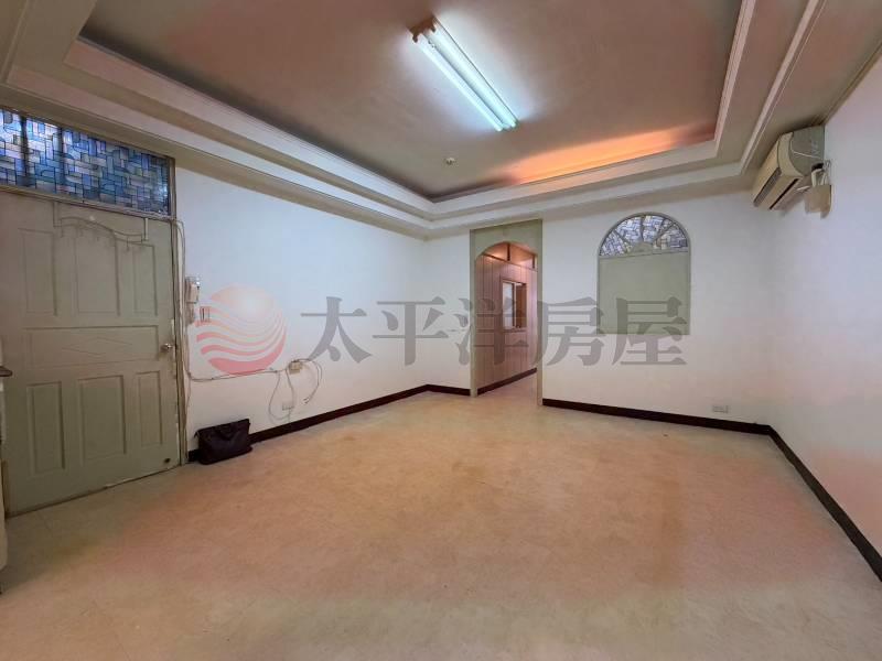 泰山買房賣屋塭仔圳旁潛力三房,新北市泰山區文程路