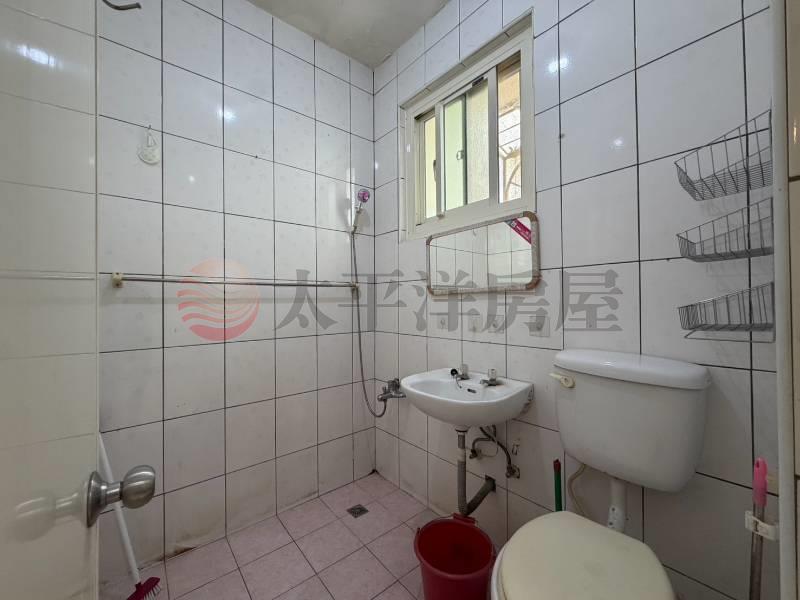 泰山買房賣屋塭仔圳旁潛力三房,新北市泰山區文程路