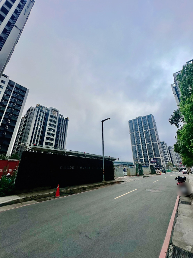 近北士科宏道巴黎花都美3房車,新北市三重區元信一街