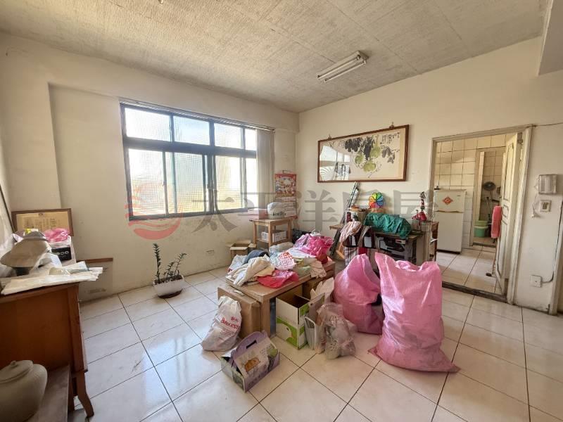 大地坪好使用邊間透天貨梯廠房,新北市五股區四維路