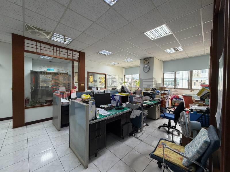 泰山買捷運A6旁科技人企業總部(工業用),新北市泰山區新北大道六段