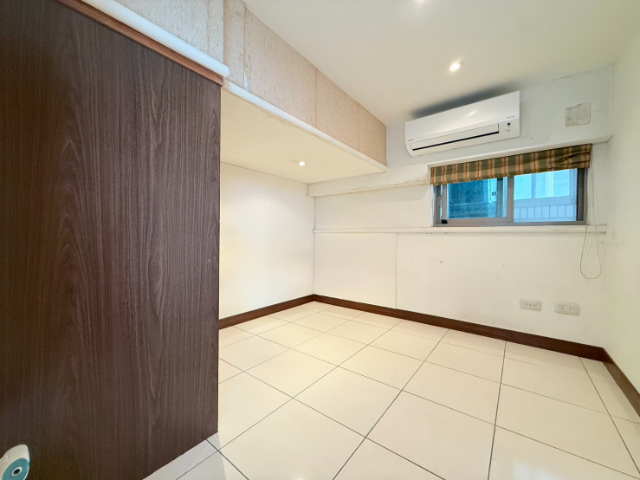 ☀五股買房麗寶建設永久景觀挑高4+1房,新北市五股區登林路