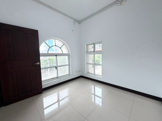 新莊副都心上居銀座御邸四房車,新北市新莊區昌學街