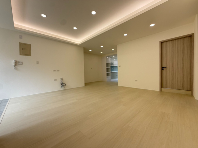 ☀泰山買房賣屋18甲精緻邊間美裝宅,新北市泰山區明志路一段