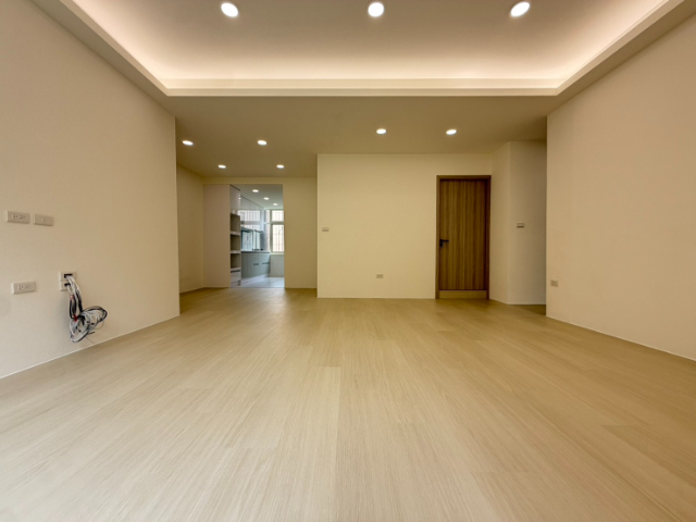 ☀泰山買房賣屋18甲精緻邊間美裝宅,新北市泰山區明志路一段